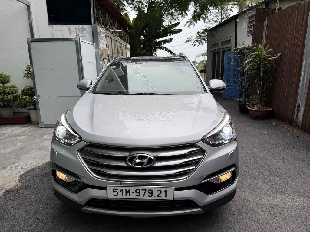 Hyundai Santa Fe 2016 - ảnh 1