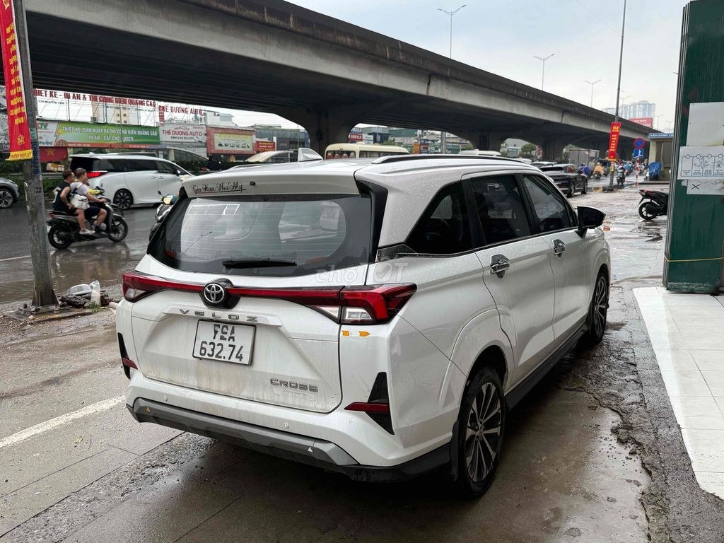 Toyota Veloz Cross 2022 - ảnh 3