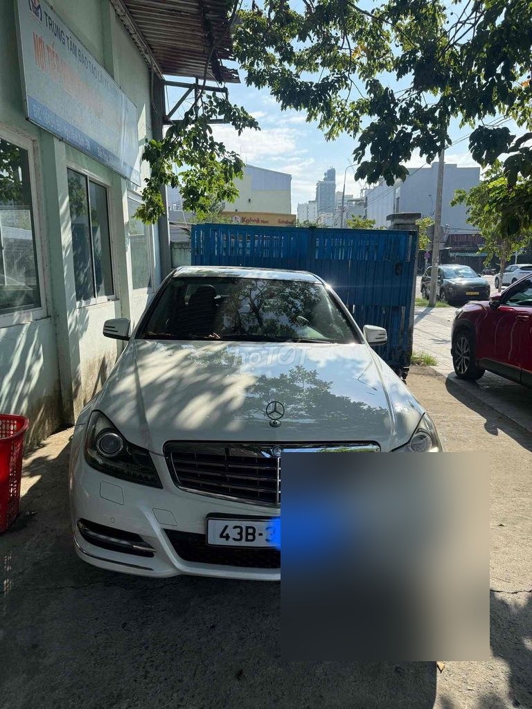 Mercedes Benz Dòng khác 2011 - ảnh 2