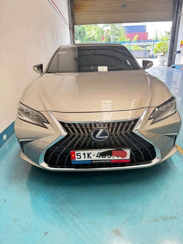 Lexus ES 2022 - ảnh 1
