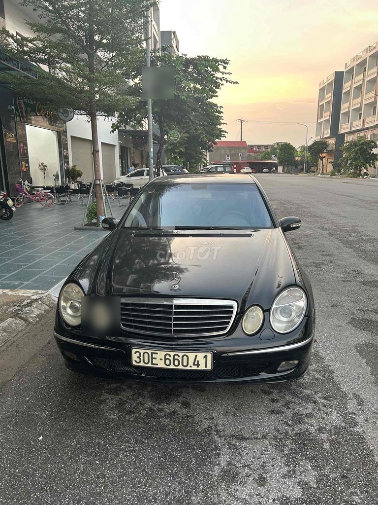 Mercedes Benz E Class 2003 - ảnh 1