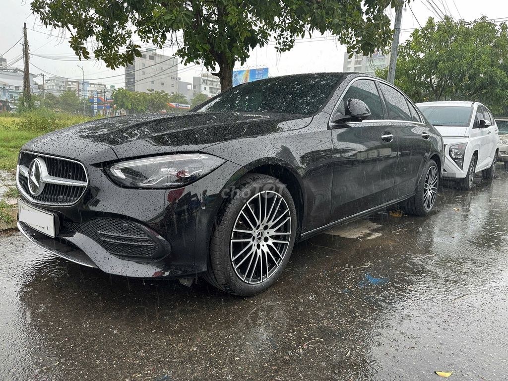 Mercedes Benz C Class 2022 - ảnh 1