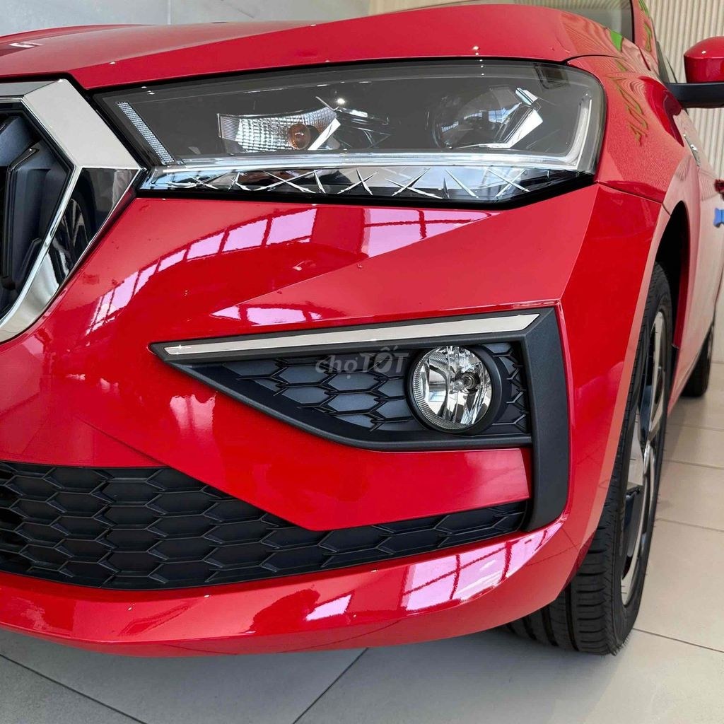 Skoda Slavia 2025 - ảnh 2