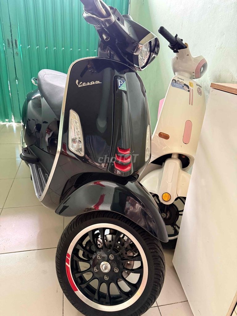 Piaggio 2021 - ảnh 1