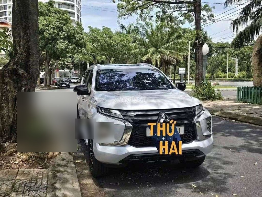 Mitsubishi Pajero Sport 2021 - ảnh 1