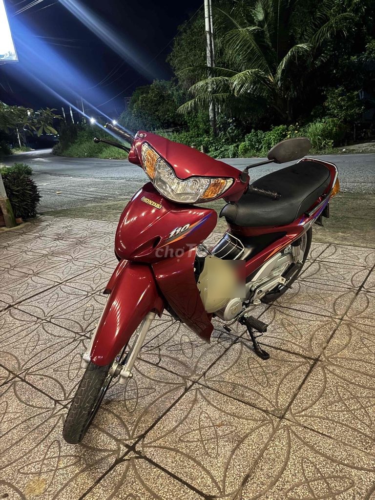 Honda 2004 - ảnh 1