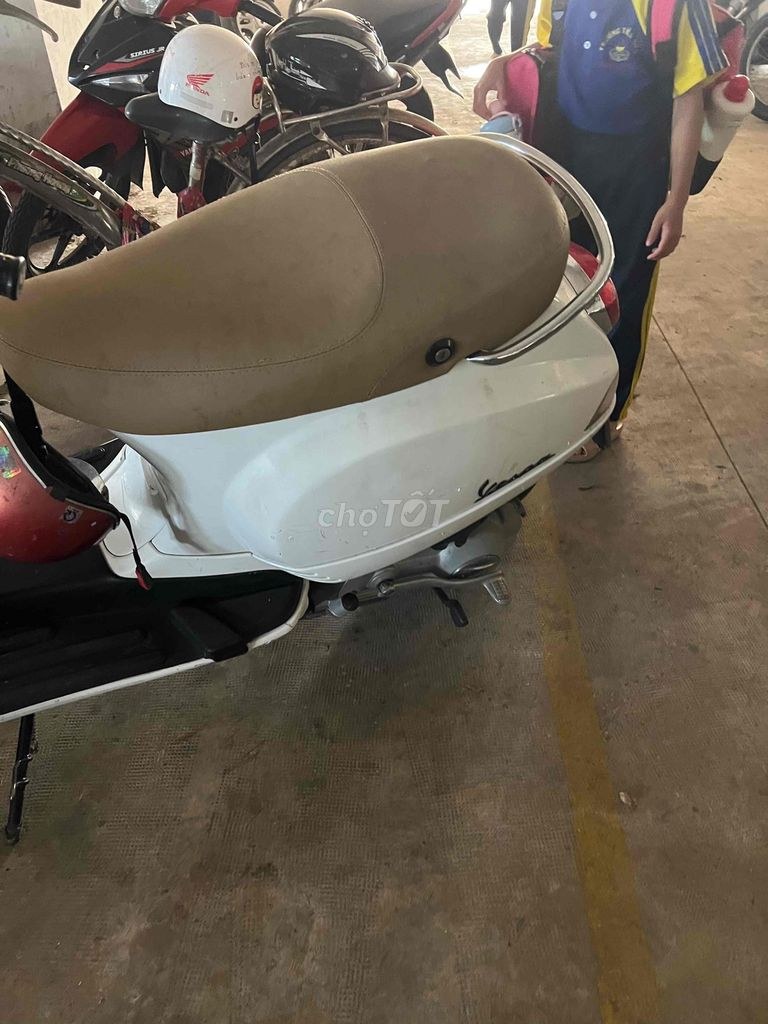 Piaggio 2010 - ảnh 1
