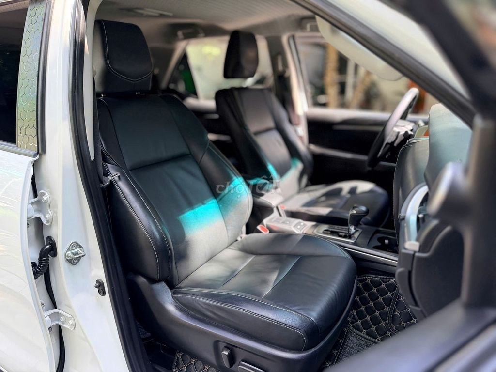 Toyota Fortuner 2022 - ảnh 1