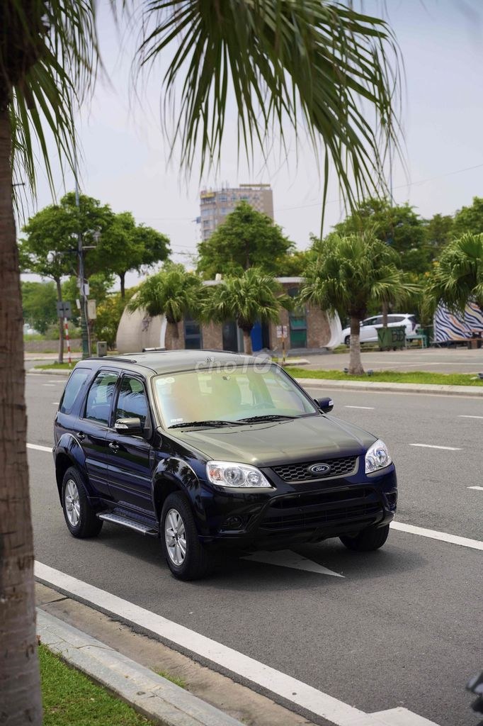 Ford Escape 2013 - ảnh 1