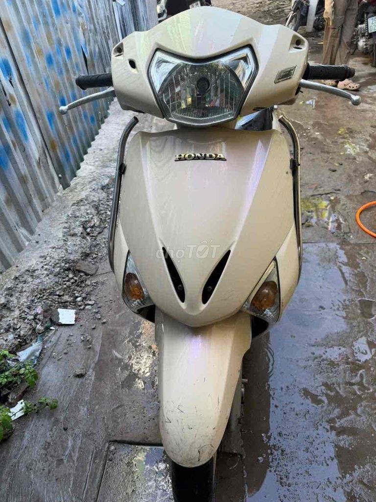 Honda 2012 - ảnh 1