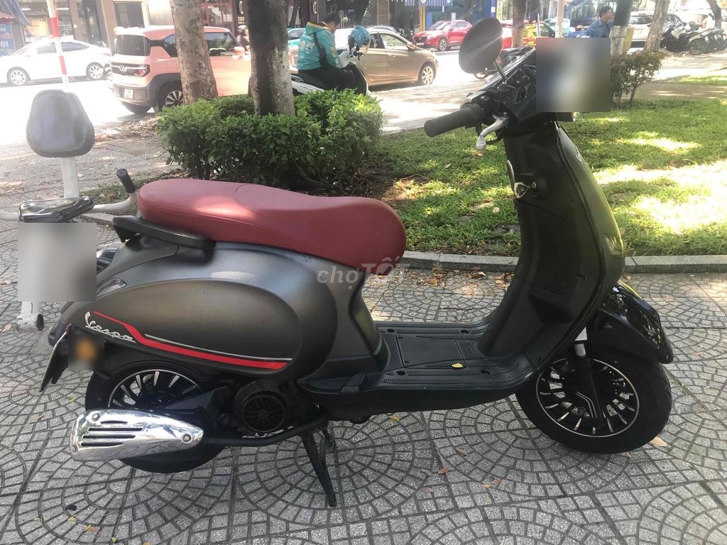 Vespa 2024 - ảnh 1