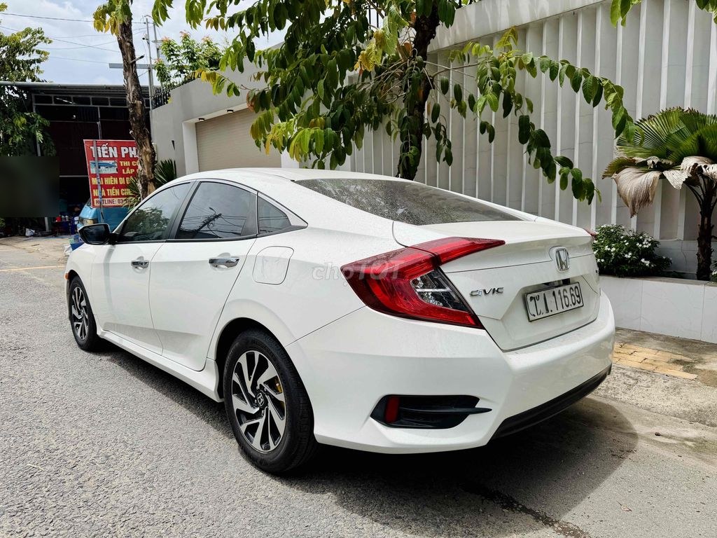 Honda Civic 2018 - ảnh 3