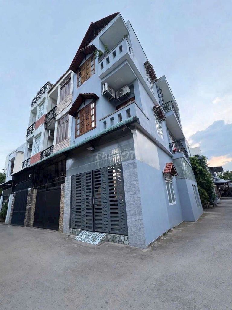 Real estate in Tp Hồ Chí Minh - photo 1