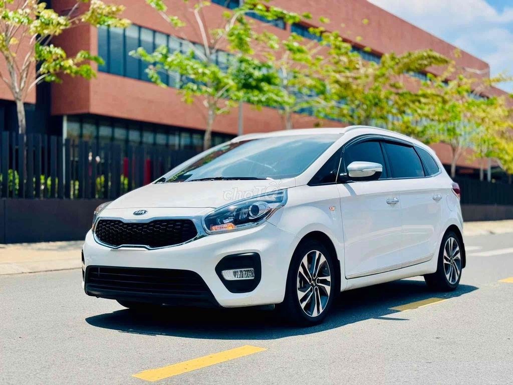 Kia Rondo 2021 - ảnh 1