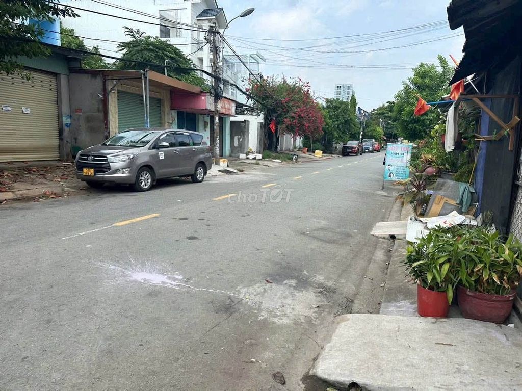 Bất động sản tại Tp Hồ Chí Minh - ảnh 1
