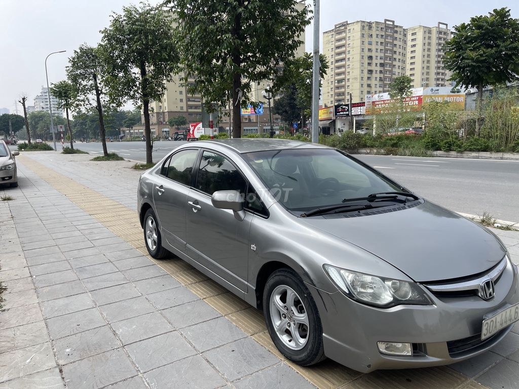 Honda Civic 2008 - ảnh 1