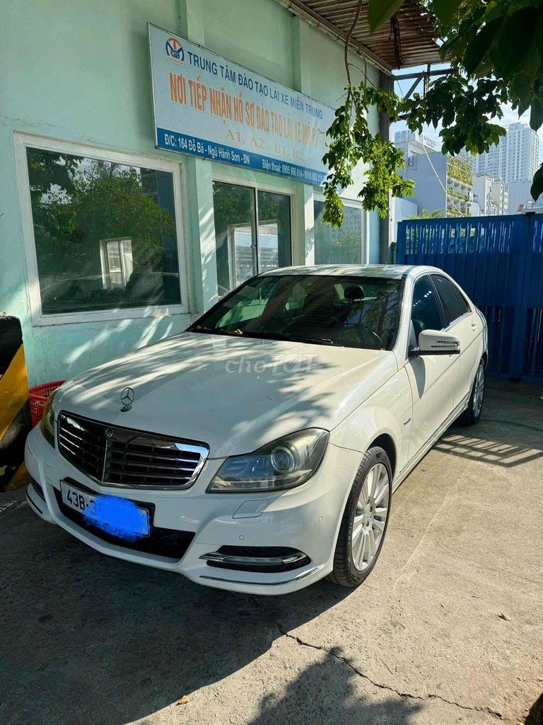 Mercedes Benz Dòng khác 2011 - ảnh 1