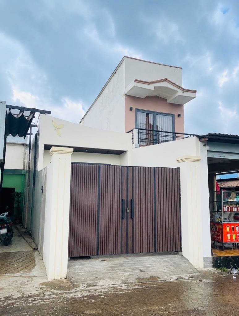 Real estate in Tp Hồ Chí Minh - photo 1