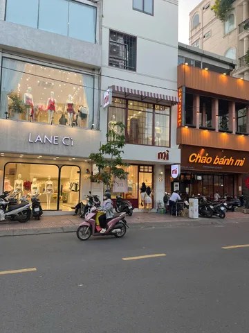 Real estate in Tp Hồ Chí Minh - photo 1