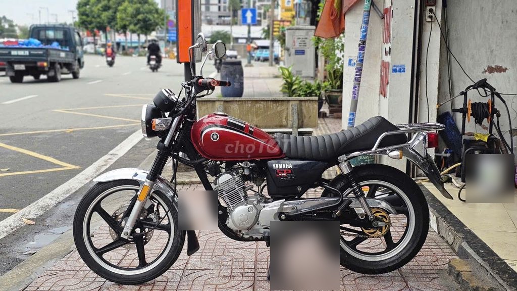 Yamaha 2012 - ảnh 1