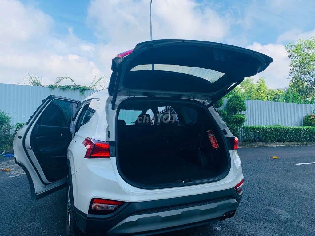 Hyundai Santa Fe 2020 - ảnh 2