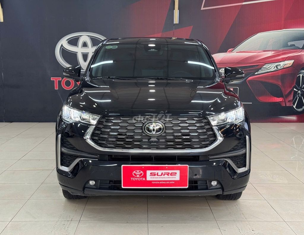Toyota Innova Cross 2025 - ảnh 1