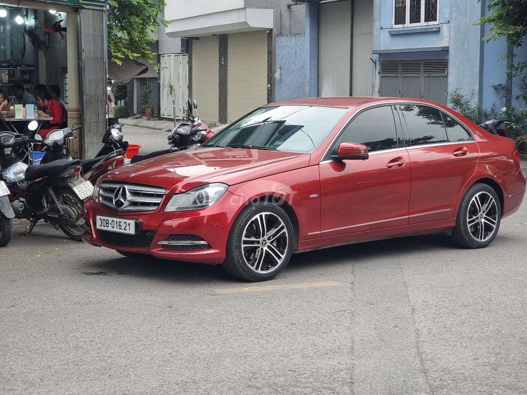 Mercedes Benz C Class 2013 - ảnh 1