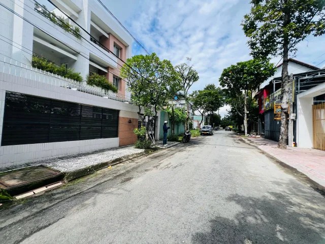 Real estate in Tp Hồ Chí Minh - photo 1