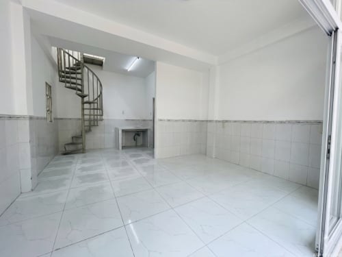 Real estate in Tp Hồ Chí Minh - photo 1
