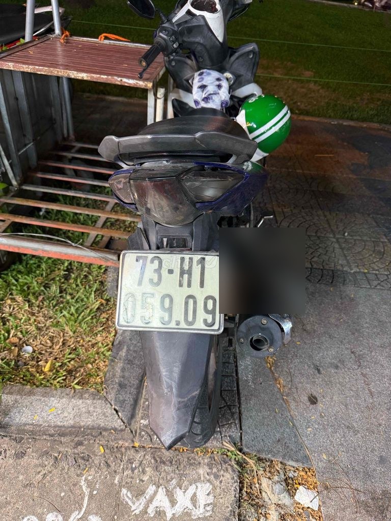 Yamaha 2012 - ảnh 1