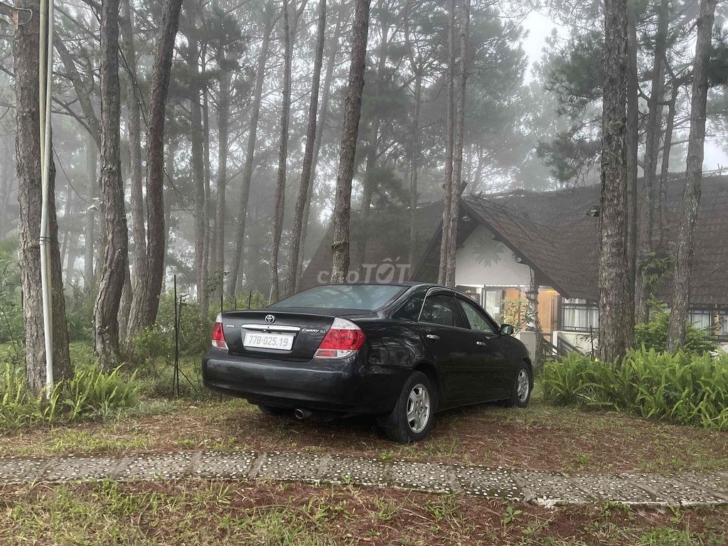 Toyota Camry 2002 - ảnh 3