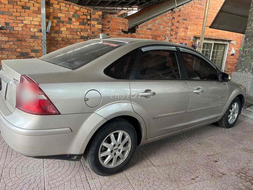 Ford Focus 2008 - ảnh 1