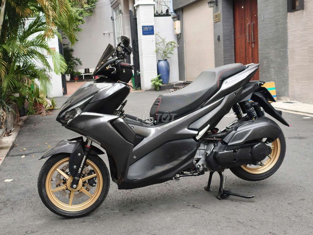 Yamaha NVX 2023 - ảnh 2