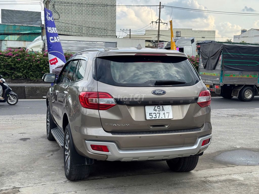 Ford Everest 2022 - ảnh 5