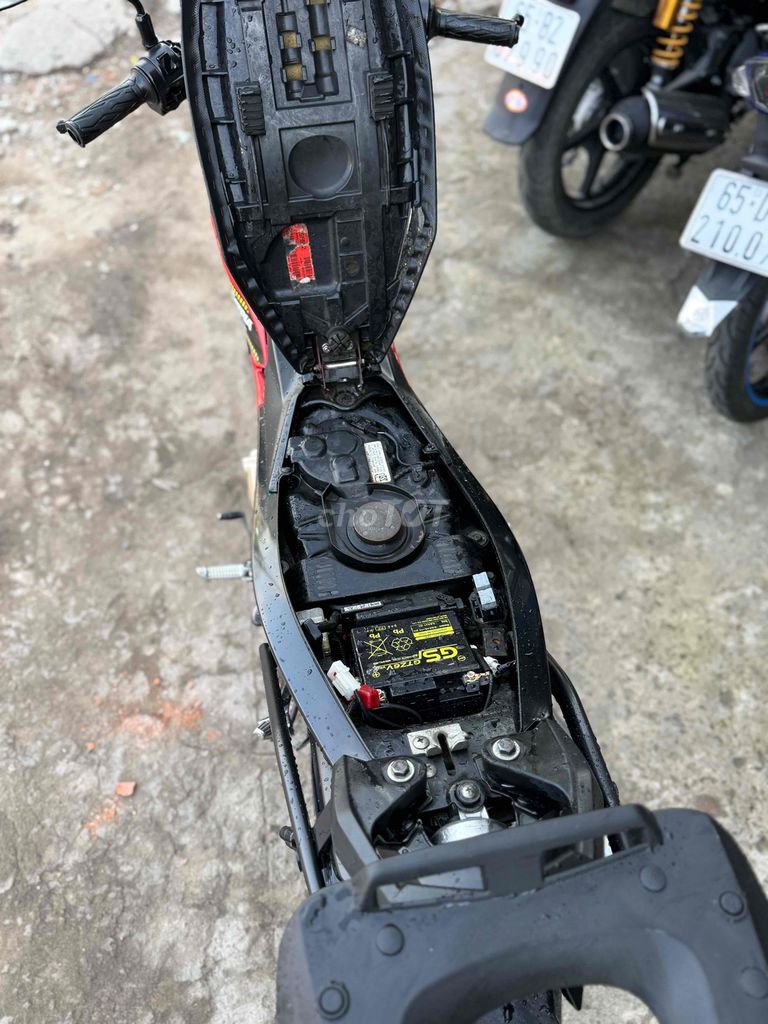 Suzuki Satria 2018 - ảnh 4