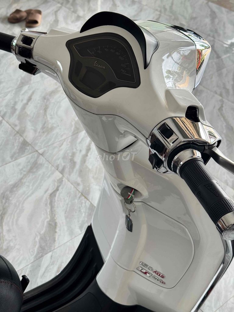 Piaggio Vespa 2015 - ảnh 2