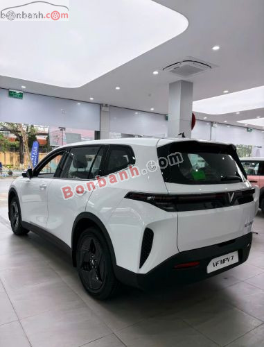 VinFast VF MPV 7 AT 2026 - ảnh 2