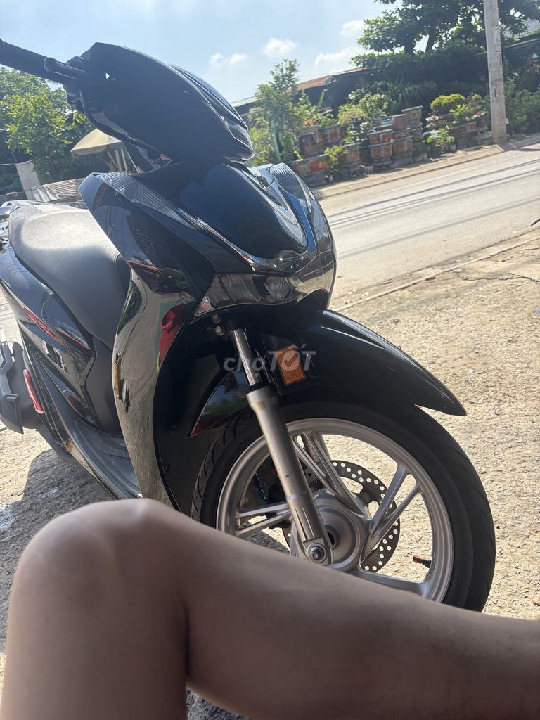 Honda SH 2023 - ảnh 1