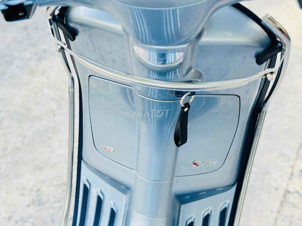 Piaggio Vespa 2022 - ảnh 3