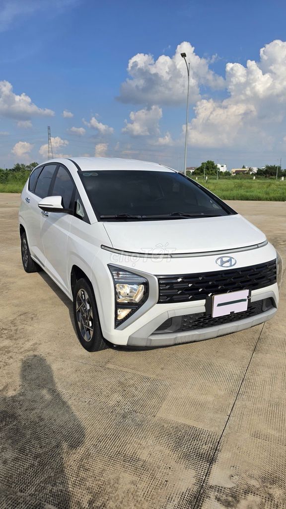 Hyundai Stargazer 2022 - ảnh 1