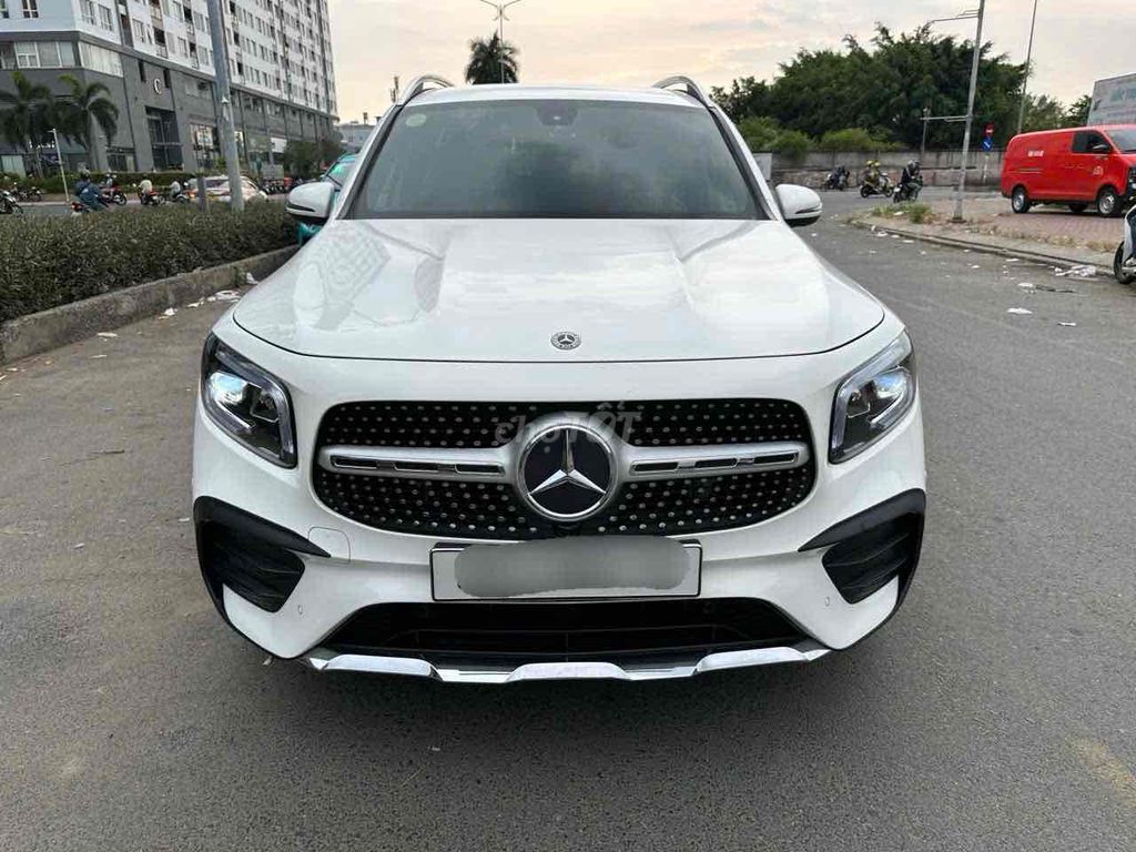 Mercedes-Benz 2020 - ảnh 1