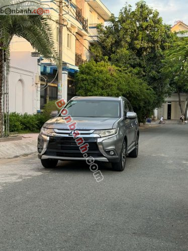 Mitsubishi Outlander 2.0 CVT 2019 - ảnh 1