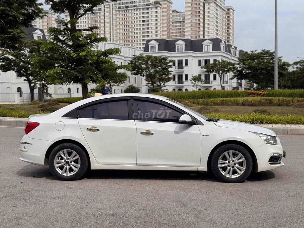 Chevrolet Cruze 2017 - ảnh 5