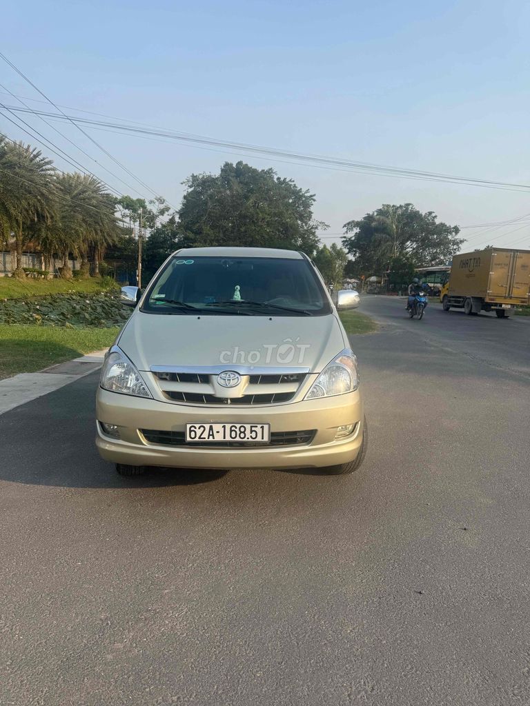 Toyota 2006 - ảnh 1