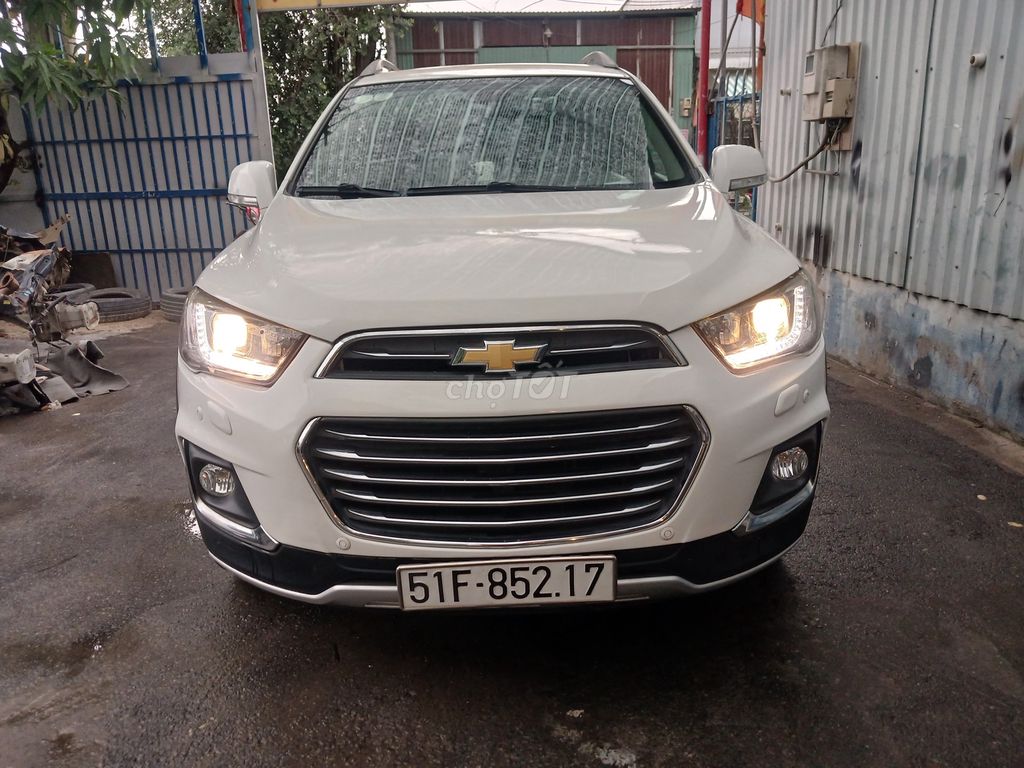 Chevrolet Captiva 2016 - ảnh 2
