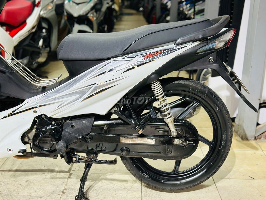 XE M 2011 - ảnh 5