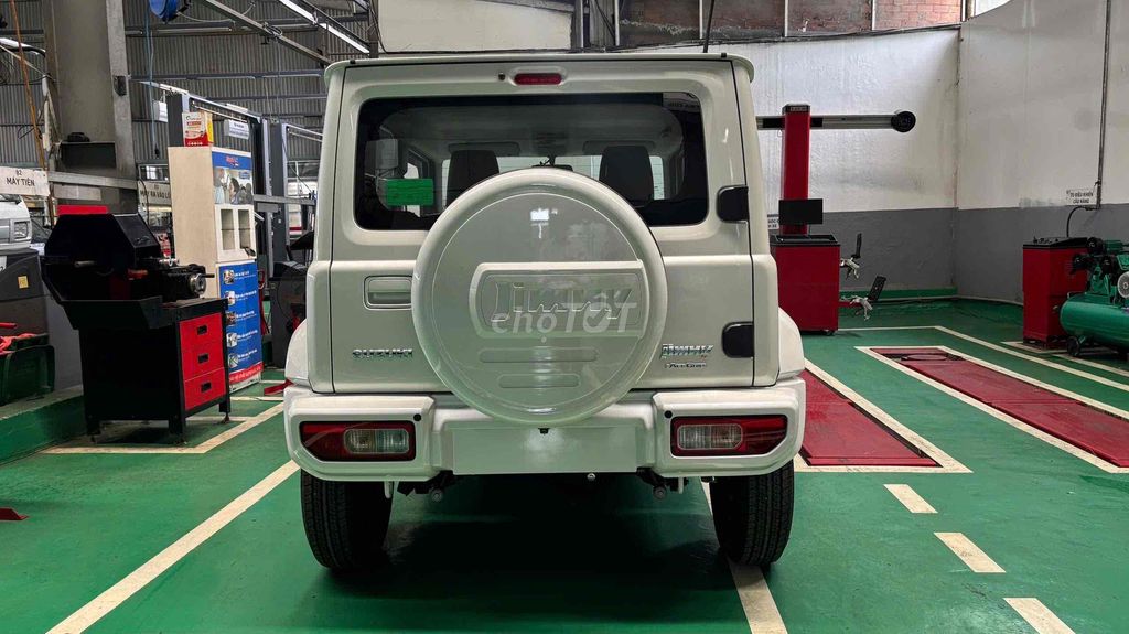 Suzuki Jimny - ảnh 2