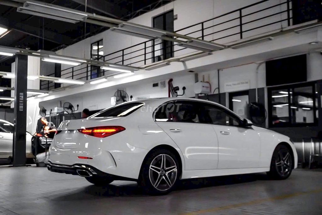 Mercedes-Benz - ảnh 5