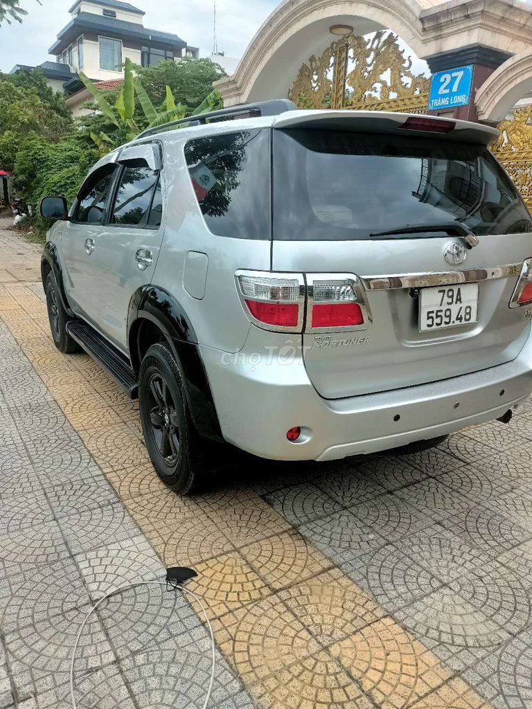 Toyota Fortuner 2009 - ảnh 1