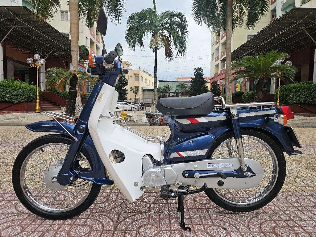 Honda Super 1994 - ảnh 1